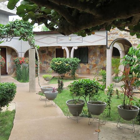 Hotel Agbeviade Kpalimé Exterior photo